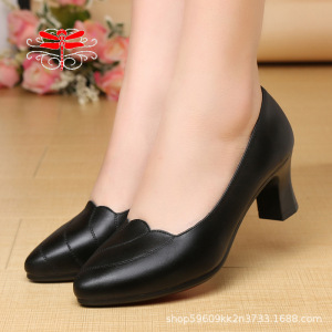 软皮工作鞋四季单鞋女中跟皮鞋粗跟高跟鞋软底防滑中年妈妈鞋