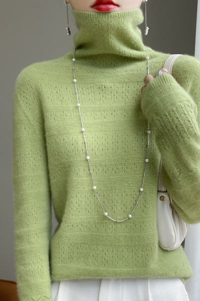 一线成衣安迪绒秋冬新款女装镂空堆堆领纯色套头针织衫毛衣批