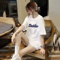 [1.5折价34元]唐狮夏季女圆领前胸字母短袖T恤百搭美式小个子时尚气质潮流