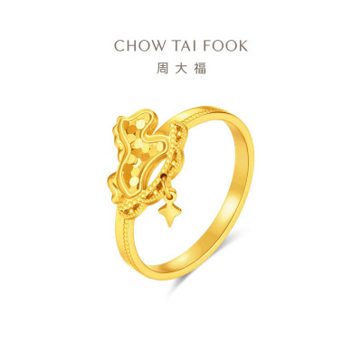 周大福马年生肖碎碎冰四芒星木马足金黄金戒指计价女款(工费360元)EOF2076