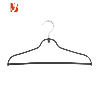 三维工匠轻奢衣架家用高级挂衣防滑塑料撑子晾衣服不起包黑色衣挂架子