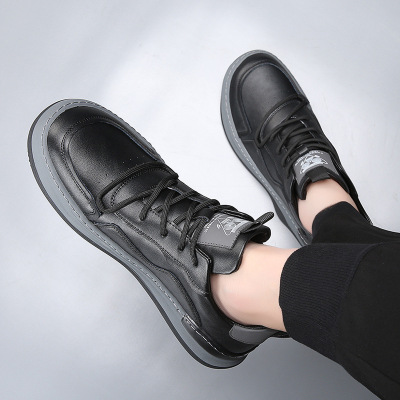 大码男鞋子2025春季新款歪头小丑鞋潮真皮透气百搭运动休闲鞋男士