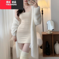 YIBUSHENG性感纯欲带胸垫磨毛吊带内搭包臀连衣裙女春高级感显瘦收腰短裙