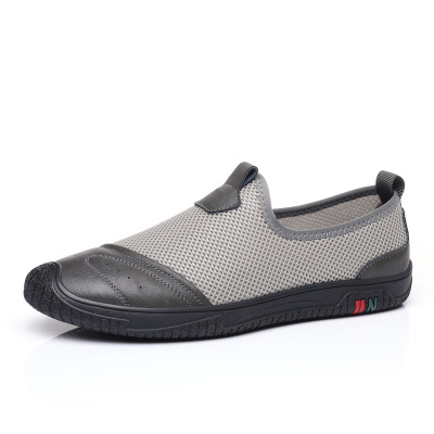 夏季网面透气男鞋舒适软底一脚蹬男士休闲飞织鞋防滑耐磨洞洞鞋子