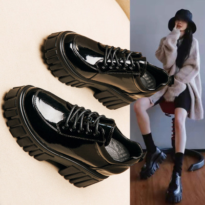 Ideamini厚底小皮鞋女英伦风2021新款皮松糕漆皮内增高女鞋8cm高跟单鞋
