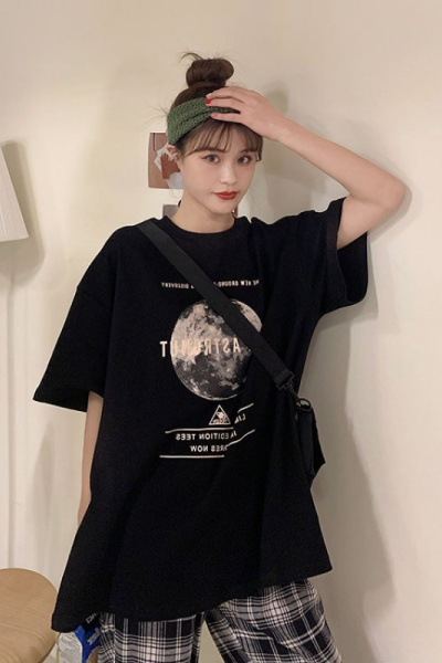 夏季韩版新款短袖T恤女圆领宽松学生中长款女士上衣女装