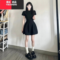 YIBUSHENG法式黑色连衣裙子女装季2024新款高级感收腰显瘦小黑裙蓬蓬短裙