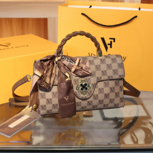 MKJVF棋盘格盒子小方包包女2023新款老花箱子复古百搭单肩手提包斜挎小包