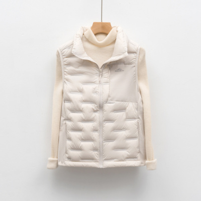 90绒新国标户外轻薄羽绒马甲女秋冬短款立领保暖上衣外套