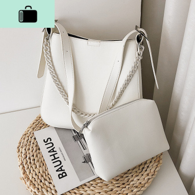 高级感洋气大容量包包女2020新款潮韩版百搭单肩斜挎时尚水桶大包NEW LAKE女斜挎包