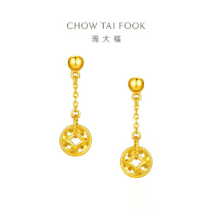周大福爆闪鱼鳞满天星铜钱币足金黄金耳钉女礼物(工费:280计价)EOF1539