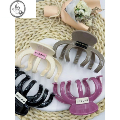 JiMi发量多入大号盘发抓夹亚克力发夹女后脑勺简约minmin鲨鱼夹高级感