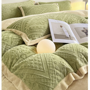 床上花牛奶绒四件套珊瑚绒被套床单三件套新款秋冬加厚保暖