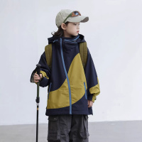 男童冲锋衣外套春秋款2026新款酷帅炸街春季风衣中大儿童春装上衣