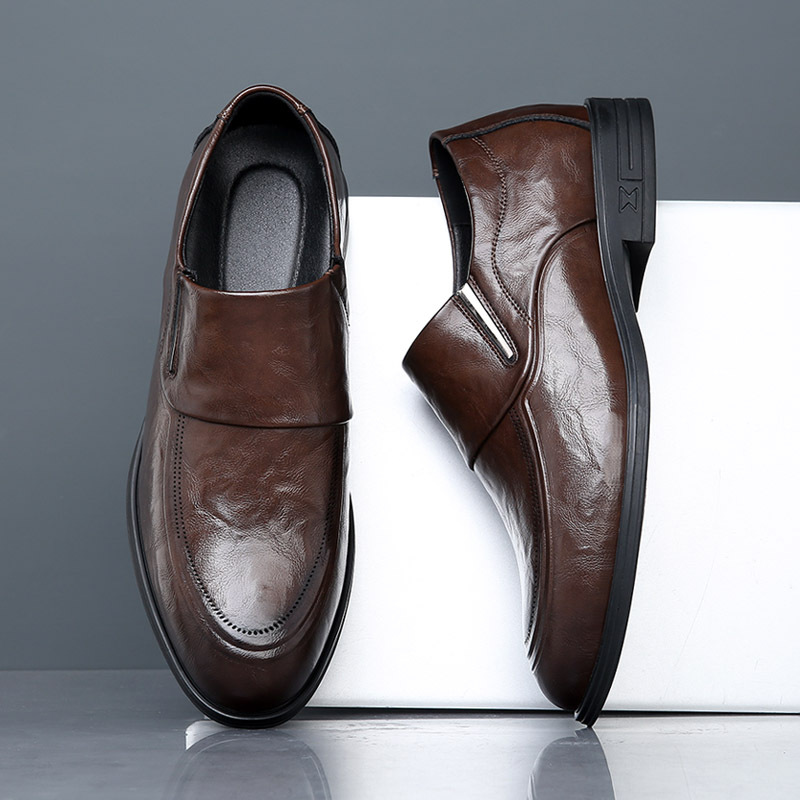 男士皮鞋春季新款正装商务透气绅士黑色增高真皮休闲新郎结婚鞋