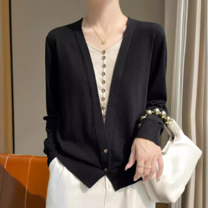 拼色羊毛开衫外套女V领外搭秋冬针织衫女韩新款长袖假两件毛衣版