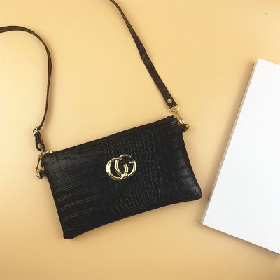 2020新款女包女士斜挎包手拿包时尚百搭鳄鱼纹手机零钱包韩版斜挎