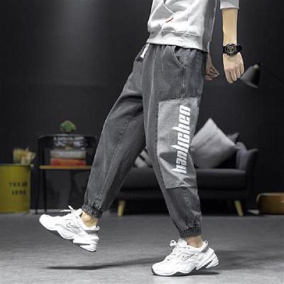 春秋肥佬牛仔裤男宽松大码嘻哈潮牌男生裤子胖子休闲束脚九分裤纤婗(QIANNI)