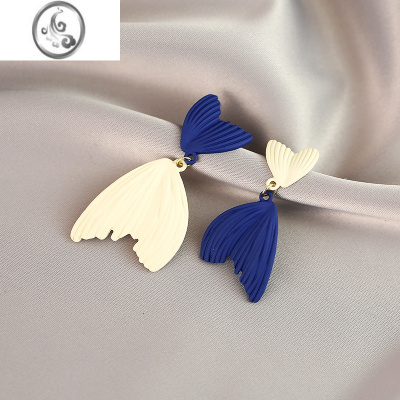 JiMi克莱因蓝色个性不对称鱼尾耳环高级感夸张气质蚊香盘无耳洞耳夹女