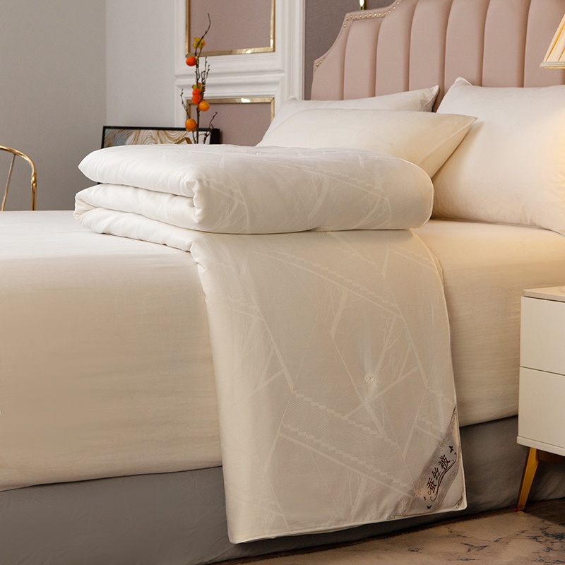 伊洛源 白色夏被