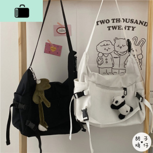 日系复古暗黑系工装斜挎包女 韩国ins港风百搭邮差包大容量机能包NEW LAKE女斜挎包