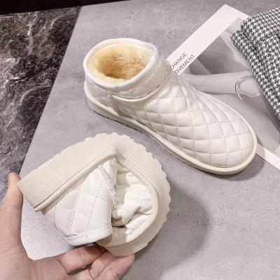 2019新款雪地靴女短筒皮靴子女棉鞋韩版百搭平底面包鞋加绒小短靴冬季女鞋雪地靴棉鞋靴子女女靴欧蔓得米色38码