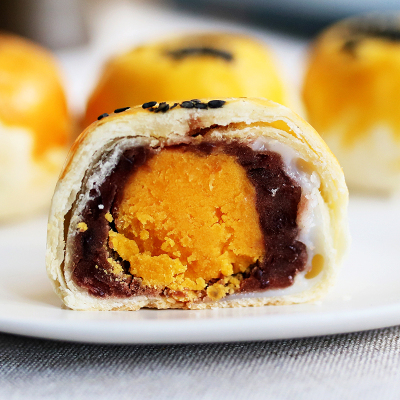 又喜遇蛋黄酥330g礼盒装55g*6枚红豆味雪媚娘整颗海鸭蛋蛋黄手工早餐糕点休闲零食