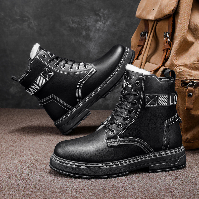 大码马丁靴冬季新款英伦工装靴高帮加绒保暖休闲潮流百搭男靴