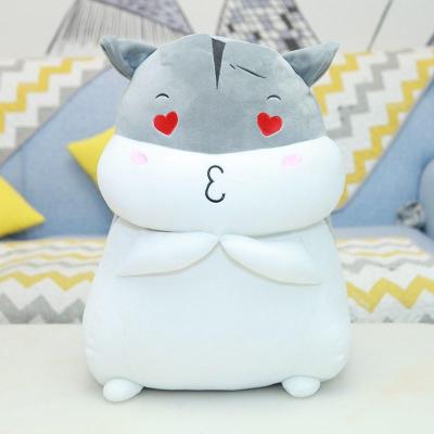 苍鼠柔软可爱。新款怪搞仓鼠床上布娃娃小号抱枕毛绒玩具公仔灰花痴（可插手带毯子款）60cm（箱装+