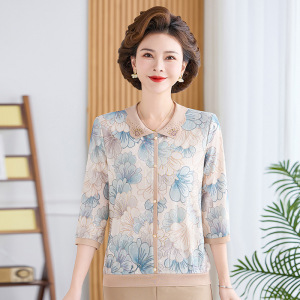 妈妈春装冰丝小衫上衣翻领夏季七分T恤中老年女洋气针织新款