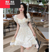 YIBUSHENG季新款方领刺绣工艺花边拼接连衣裙胖MM俏皮可爱海边度假裙子