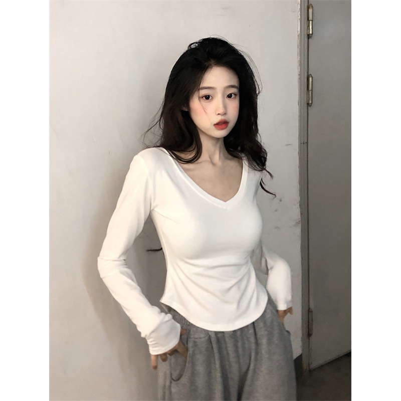 纯欲风V领修身长袖T恤女秋季新款显瘦辣妹别致学生上衣女装潮