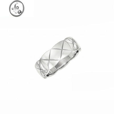 JiMi欧美个性网红复古格子戒指女冷淡风波浪边钛钢简约高级不褪色情侣