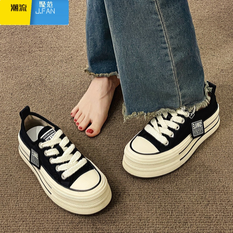 聚范厚底帆布鞋女2023新款松糕百搭运动休闲小白鞋复古板鞋子