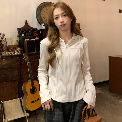 [1折价42.9元,叠加优惠券]春季女连帽短款净色长袖外套简约百搭辣妹时尚潮