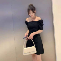 泡泡袖连衣裙夏季新款韩版气质裙子修身显瘦一字领女装裙子潮