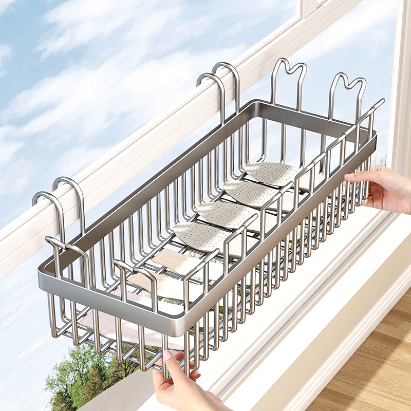 阳台晾鞋架免打孔晒鞋神器防盗窗户卡扣晾衣架室外护栏衣服晾晒架