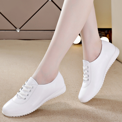 SUNTEK小白鞋女2020新款皮休闲时尚防滑平底孕妇妈妈鞋护士鞋单鞋女鞋休闲鞋