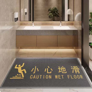 廊桥3楼步梯向上第一阶梯.80cm*120cm 1块