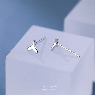 森系小清新光面鱼尾耳钉女s999纯银简约百搭养耳洞足银耳饰代发送女朋友老婆情人节七夕生日礼物