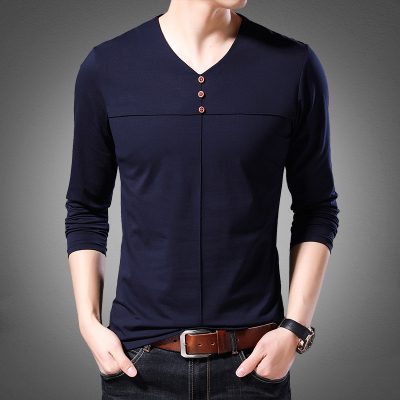 搜索v领夏t恤的相关店铺