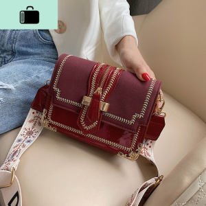 复古漆皮女包包2020新款潮时尚宽带斜挎包女百搭ins网红小方包潮NEW LAKE女斜挎包