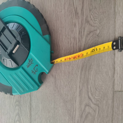 芍春 钢卷尺30m 把