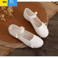 聚范新款老北京布鞋坡跟禅意低跟绣花鞋搭配纱裙旗袍茶艺师单鞋女