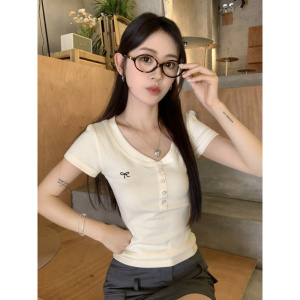2025夏季辣妹纯欲蝴蝶结刺绣V领短袖T恤女修身显瘦百搭学生上衣潮