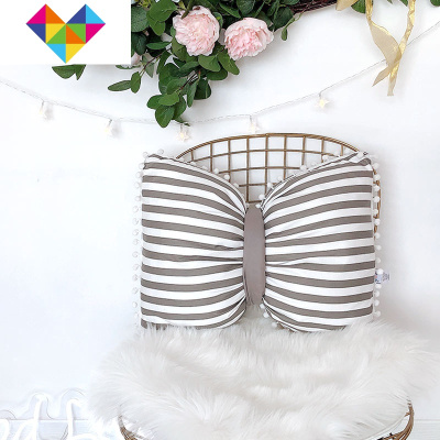 抱枕被子两用蝴蝶结沙发靠枕北欧ins网红床头靠垫多功能抱枕毯御蓝锦