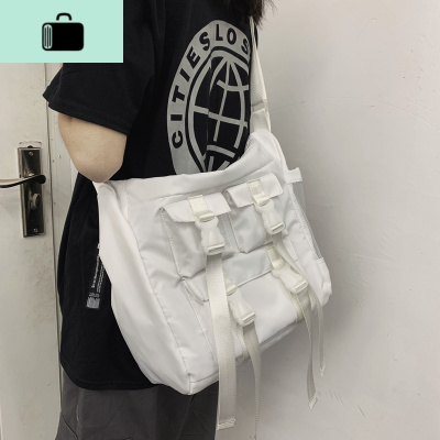 日系韩国百搭ins单肩斜挎包包女学生森系文艺复古港风工装帆布包NEW LAKE女斜挎包