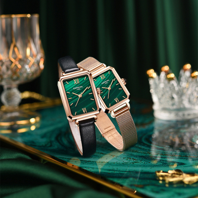 瑞士品牌嘉年华(CARNIVAL)手表方形石英表女士小绿表简约INS风女神腕表时尚防水小方表孔雀石潮流女表8082