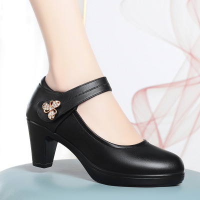 软底一字扣带妈妈鞋跳鞋交谊舞高跟单鞋中老年配旗袍皮鞋夏季_84