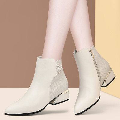 盾狐英伦风女2020新款粗跟百搭舒适及裸靴短筒踝靴中跟冬季加绒小短靴98223